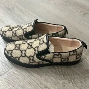 Gucci | Shoes | Mens Gucci Dublin Beige Monogram Logo Slip  display picture 2